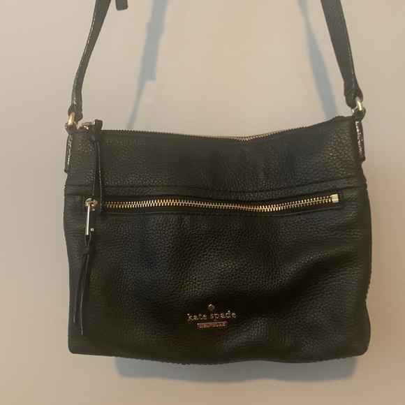 kate spade Handbags - Kate spade black crossbody